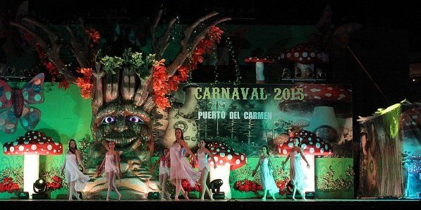 Puerto del Carmen exhibe un carnaval "vistoso y encantado"