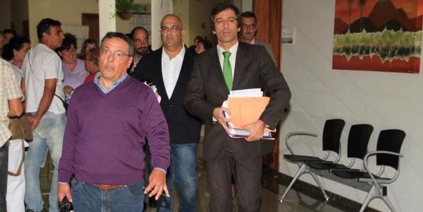 San Ginés reparte las áreas que ostentaba el PSOE entre seis de los consejeros de CC