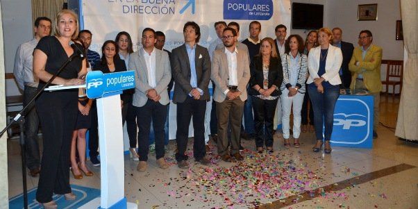 Astrid Pérez presenta su candidatura a la Alcaldía arropada por unos 300  vecinos