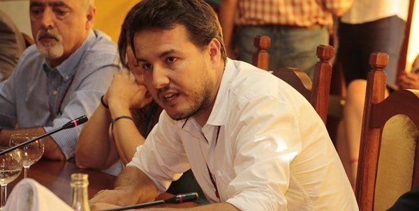 CC en el Cabildo convoca a la oposición para intentar  "justificar" la destitución de Leopoldo Díaz