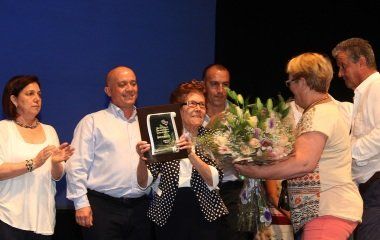 Homenaje a Lila García en un emotivo acto en el Teatro de Tías