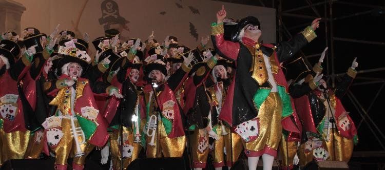 Los Simplones ganan el XXVIII Concurso de Murgas del Carnaval Los Simplones ganan el XXVIII Concurso de Murgas del Carnaval