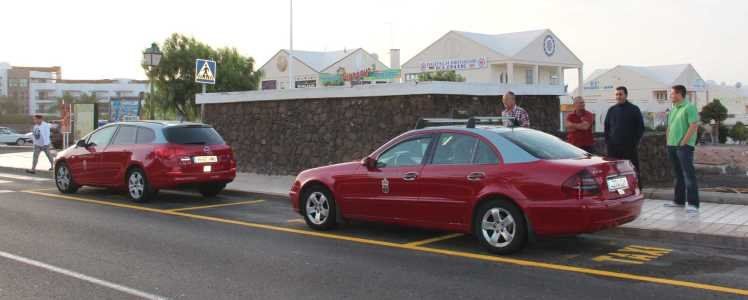 Varios taxis pertenecientes al municipio de Yaiza
