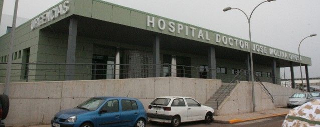 El PIL pide construir "dos o tres plantas" de aparcamientos junto al hospital