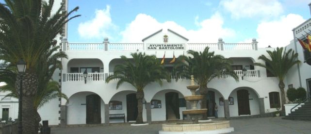 El Ayuntamiento de San Bartolomé traslada sus condolencias a la familia de Ico Arrocha