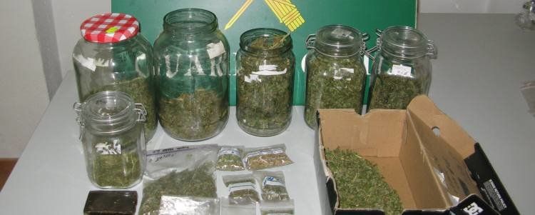 Un detenido en Costa Teguise por vender hachís y marihuana "de forma indiscriminada"