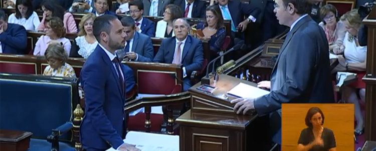 Joel Delgado jura su nuevo cargo como senador por Lanzarote
