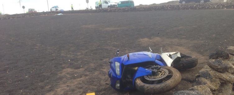 Fallece un motorista tras sufrir una caída con su moto en Tao