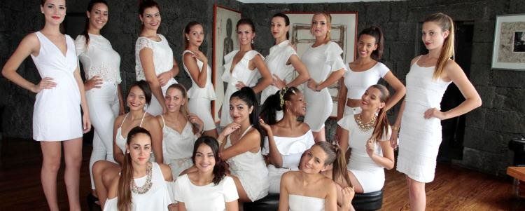 Arrecife presenta a las 18 jóvenes que aspiran a ser Reina de las Fiestas de San Ginés