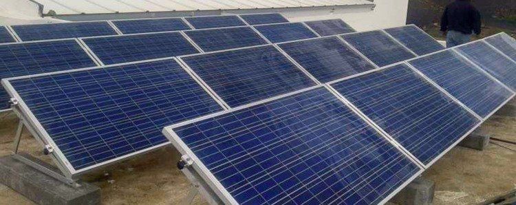 El Consorcio dota a Tinajo de paneles solares para la Casa de la Cultura y de un coche eléctrico