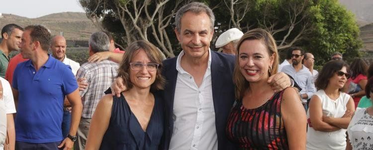 José Luis Rodríguez Zapatero: "El futuro de Lanzarote depende de la protección de sus paisajes"