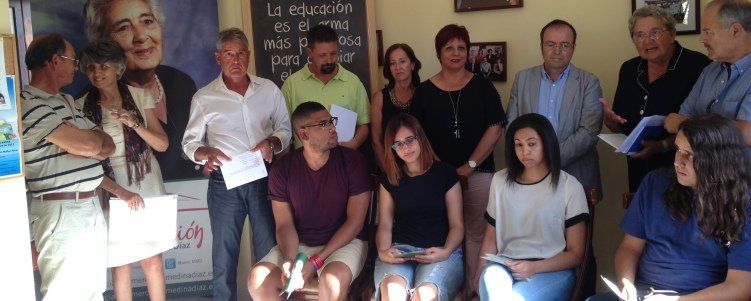 La Asociación Mercedes Medina beca para este curso a 5 universitarios lanzaroteños