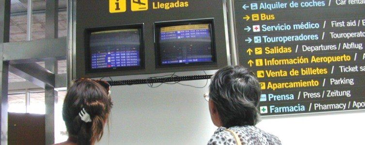 La cuarta reunión para poner fin a la huelga en el aeropuerto termina sin acuerdo