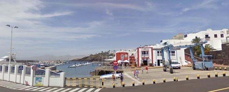 Adjudicada la colocación de un generador de hielo pesquero en Puerto del Carmen por 80.400 euros