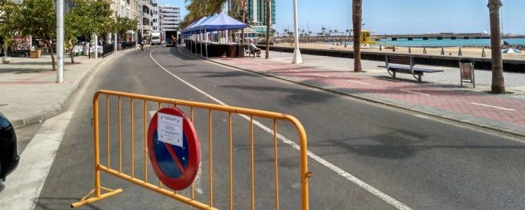 El PP acusa al Ayuntamiento de poner "la puntilla" a la avenida, con cortes por la Feria de la Tapa