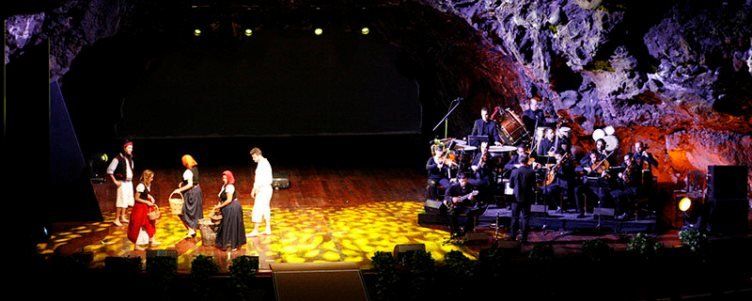 El espectáculo Tempo Lanzarote regresa renovado al Auditorio de Jameos del Agua