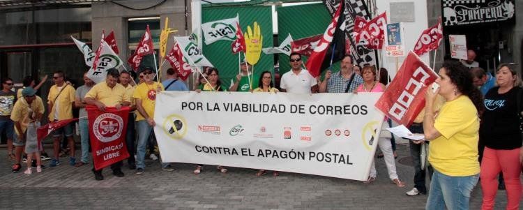 Trabajadores de Correos vuelven a protestar por la "precariedad laboral"