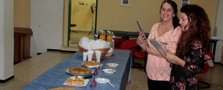 Gastronomía clásica y originalidad se fundieron en el Concurso de Postres y Tortillas de Altavista