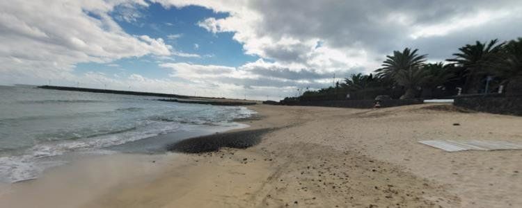 Fallece un hombre ahogado en la playa de Los Charcos de Teguise