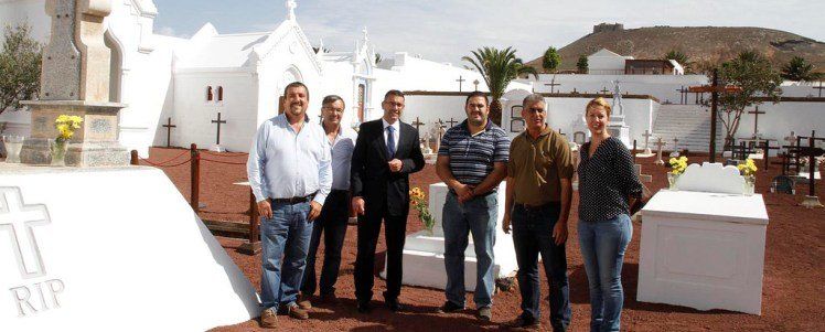 Teguise reabre el primer camposanto católico de Lanzarote