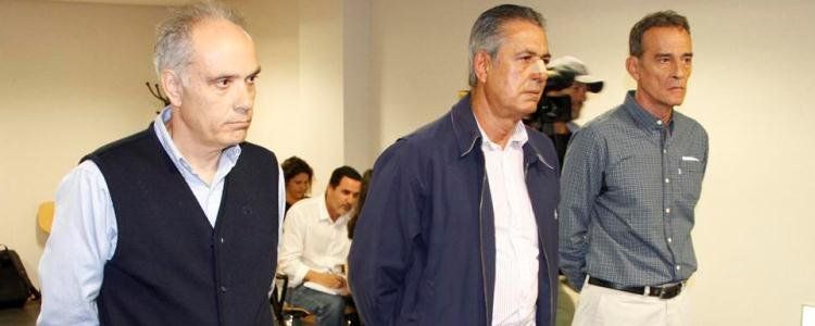 Reyes, Bartolomé y Lorenzo, condenados a 19 meses de cárcel por las licencias a De Armas