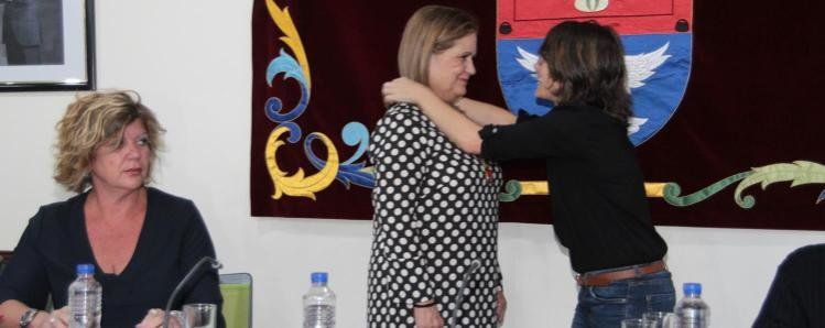 Ángela Hernández regresa al Ayuntamiento de Arrecife en sustitución de Joel Delgado