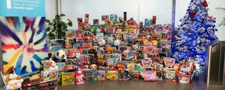 Los empleados de Endesa Canarias donan más de mil juguetes esta Navidad
