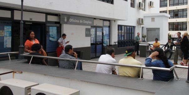 Lanzarote cierra el año con una bajada del 13,7% en las cifras del paro