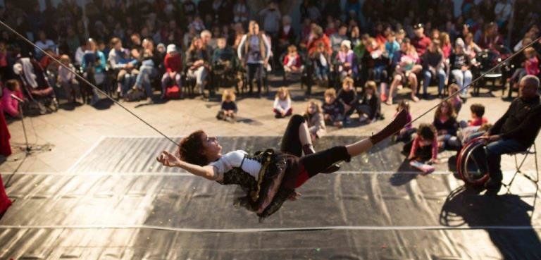 Unas 2.000 personas disfrutaron del Festival de Circo-Teatro 'MalabHaría'