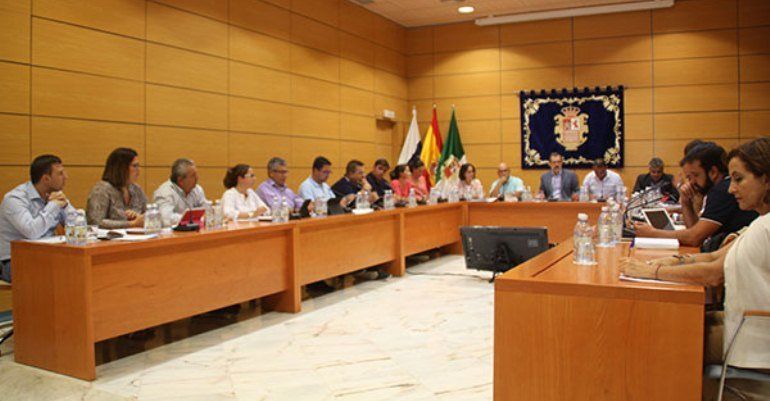 Fuerteventura pide que se active ya "el importante incremento presupuestario" que ha conseguido en Sanidad