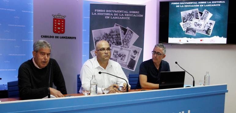 Piden colaboración para crear el fondo sobre la historia de la educación de la isla y La Graciosa