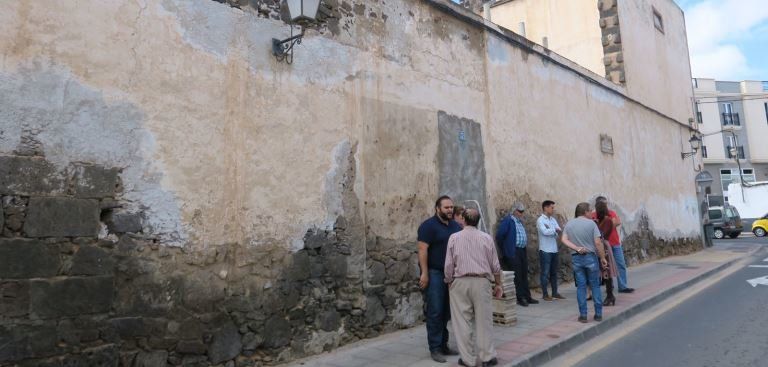 Cabildo y Ayuntamiento estudian la recuperación de la Casa del Cabrerón