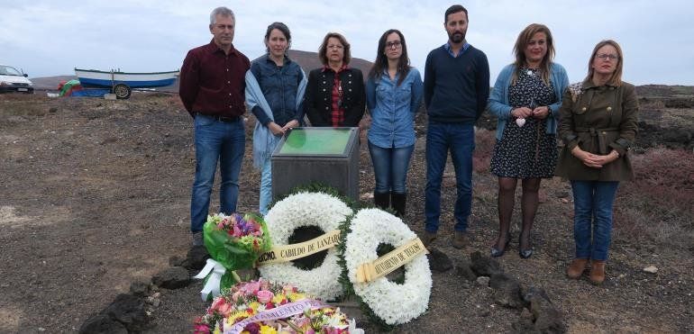 El Cabildo y varios ayuntamientos rinden homenaje a las 25 víctimas de Los Cocoteros