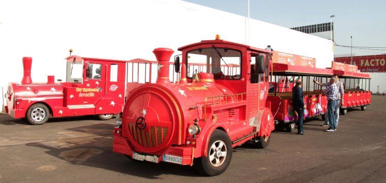 Los nuevos mini-trenes turísticos de Arrecife ya están preparados para recorrer la ciudad