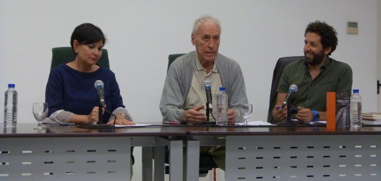 Agustín Pallarés presentó su último libro "Prehistoria de Lanzarote"