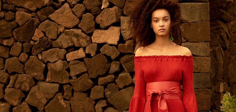 Zara elige Lanzarote para su campaña de primavera de mujer