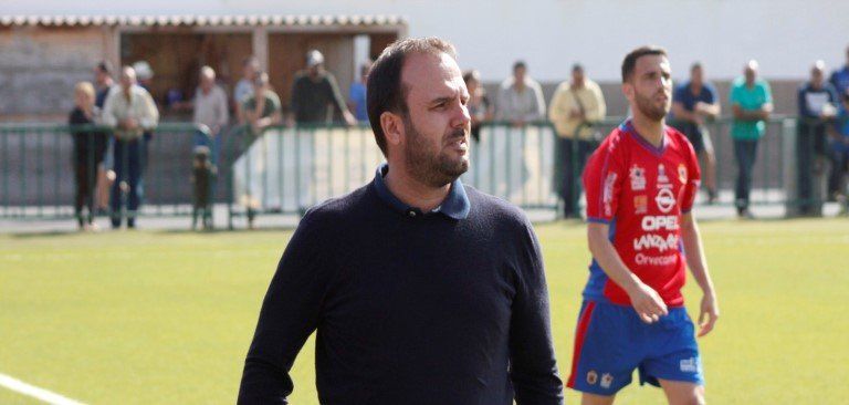 Adolfo Pérez no continuará al frente de la UD Lanzarote la próxima temporada
