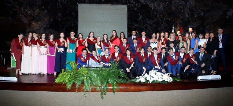 Jameos del Agua hosts the graduation of Arenas Internacional School
