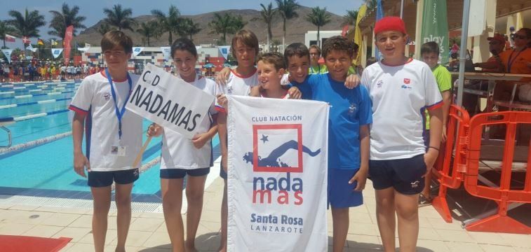 Los benjamines del club de natación Nadamas consiguen cinco bronces en el campeonato regional
