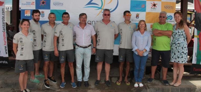 La Graciosa acogió la presentación del equipo de vela de Lanzarote Sailing Paradise