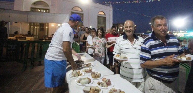 El sancocho de La Tiñosa bate récord con más de 3000 raciones en las fiestas