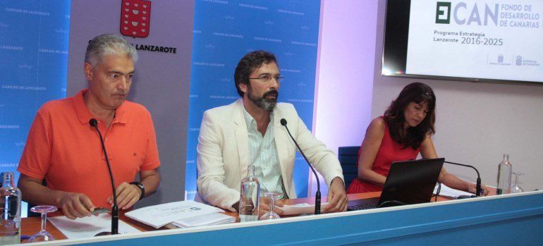 El Cabildo presenta la "reformulación" del reparto de los fondos Fdcan en Lanzarote