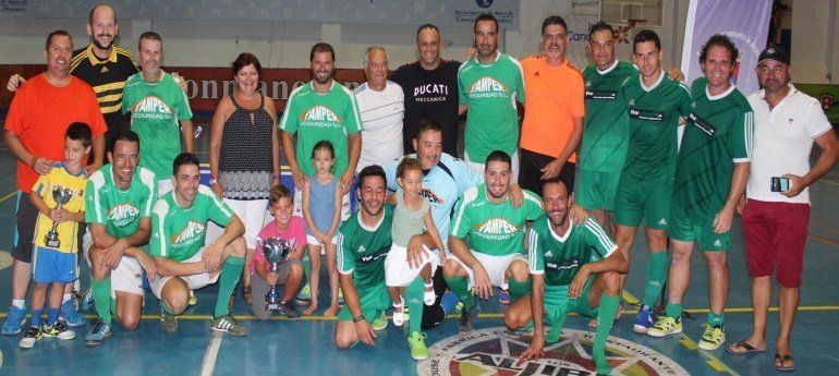 El Teguise Tamper se impuso en el VIII Torneo de Fútbol Sala Veterano Ciudad de Arrecife