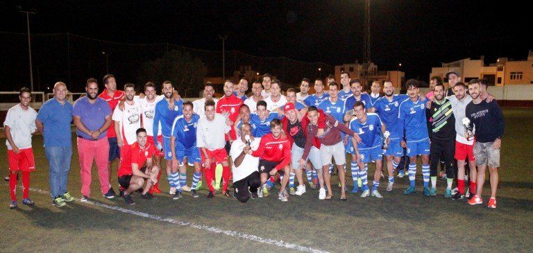 El CD Tite conquista el triangular II Torneo de Fútbol Ciudad de Arrecife