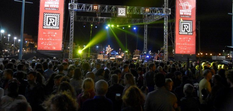 El rock protagoniza la primera jornada de la 5ª edición del Festival Arrecife en Vivo