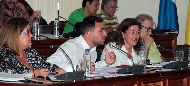 El PP denuncia que el Ayuntamiento de Arrecife debe más de medio millón en ayudas sociales  