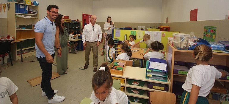 El Colegio La Asomada-Mácher estrena patio cubierto y sistema pedagógico