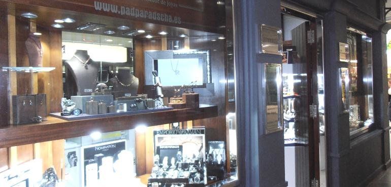 Roban en la joyería del Deiland e investigan si es el mismo asaltante de Playa Blanca