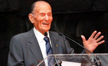 El Cabildo de Lanzarote expresa sus condolencias a Juan Brito por el fallecimiento de su esposa