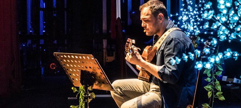 Ismael Serrano will settle "his debt" with Lanzarote by performing this Friday at the El Salinero Theater